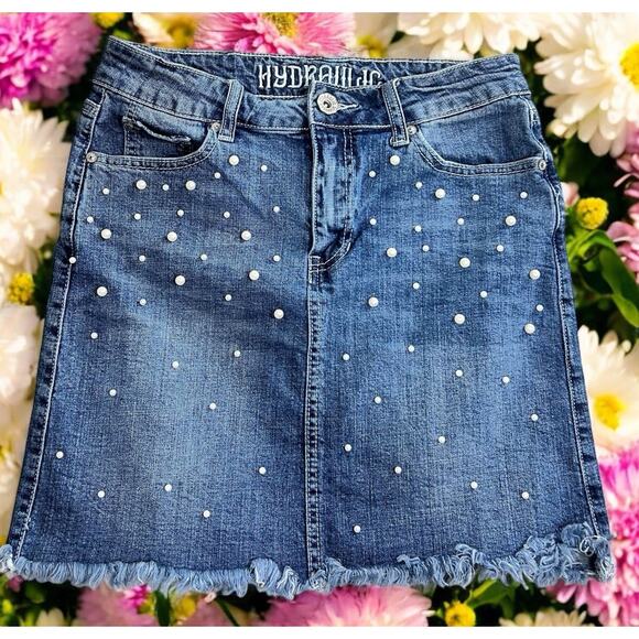 Hydraulic Dresses & Skirts - Hydraulic Soho High Rise Skirt Sz 4 Pearls Blue Wash Frayed Preppy Denim